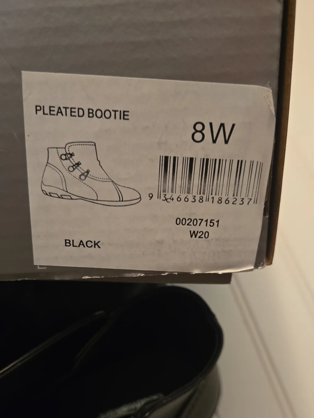 cloudwalkers comfortable black